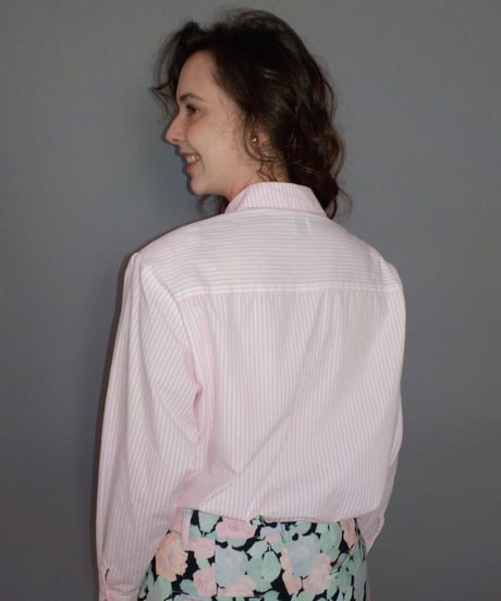 Pleated shirts / pink stripe