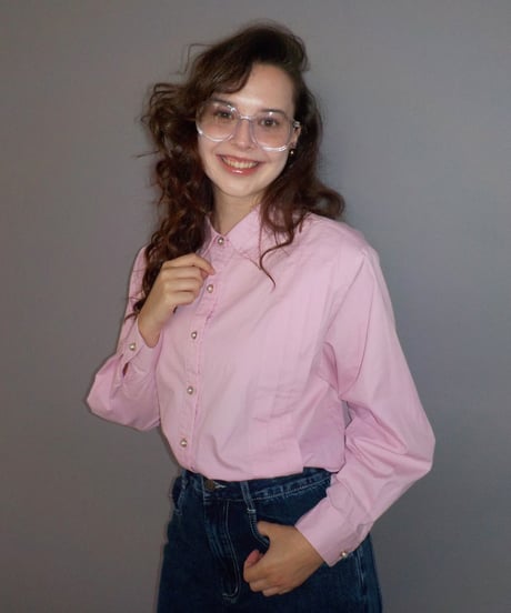 Pleated shirts / pink