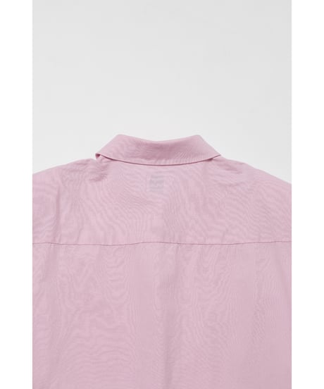 Pleated shirts / pink