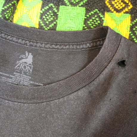 "BOB MARLEY" Used T-Shirt by ZION ROOTS WEAR