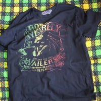 "BOB MARLEY" Used T-Shirt by OLD NAVY Collectabilitees