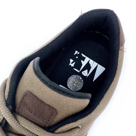 AREth shoes 2026EARLY plug PRETZEL アース スケート シューズ