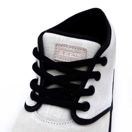AREth shoes 2026EARLY bulit WHITE BLACK アース スケート シューズ