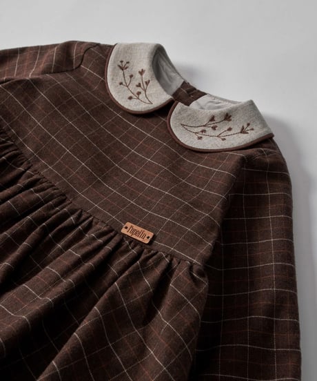 Popelin - Mod.3.3 Brown romper suit with double layer skirt and embroidered baby collar
