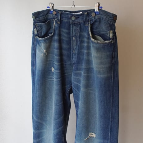 赤耳 | STORES