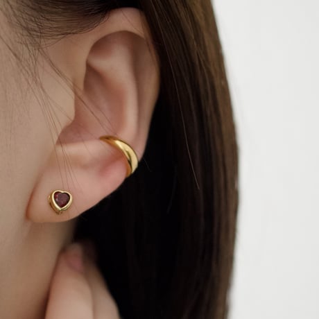 heart pierce (black zirconia/garnet)