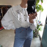 Euro vintage embroidery big collar shirt