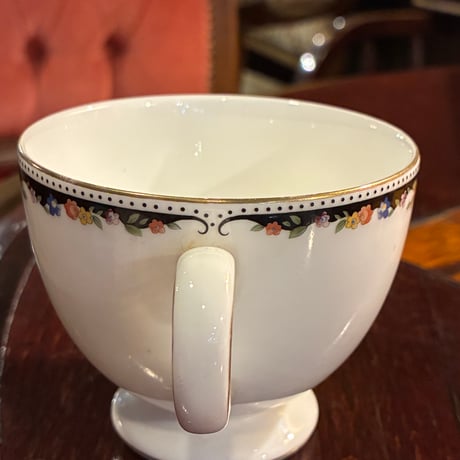 WEDGWOOD カップ&ソーサー　オズボーン