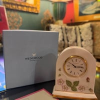 wedgwood ウエッジウッド　ワイルドストロベリー　置き時計　※動作確認未