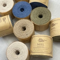 37　〈A〉MIEL
