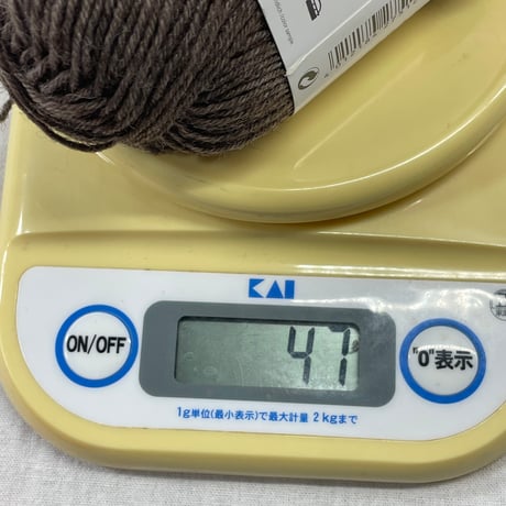 266　〈B〉REGIA　4ply　COL:2140　1玉+47ｇセット