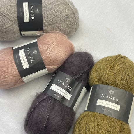 272　〈A〉HIGHLAND WOOL2色2玉＆〈B〉SILK MOHAIR　2色　1.84玉セット