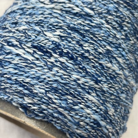 273　青白グラデーション毛糸　全量146ｇ