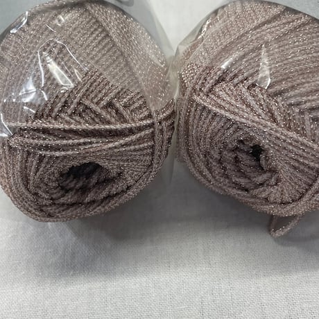 269　〈A〉Novita　COL:7411　2玉セット