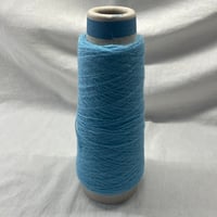 273　水色ウール様毛糸　全量185ｇ