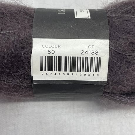 272　〈A〉HIGHLAND WOOL2色2玉＆〈B〉SILK MOHAIR　2色　1.84玉セット