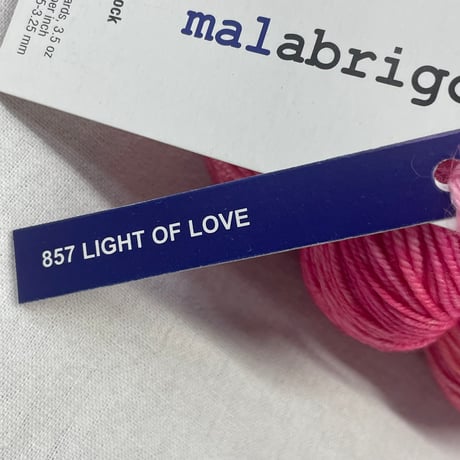 268　〈B〉malabrigo　Sock COL:857　LIGHT OF LOVE