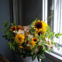 【期間限定アレンジメント】　Sunlit Garden