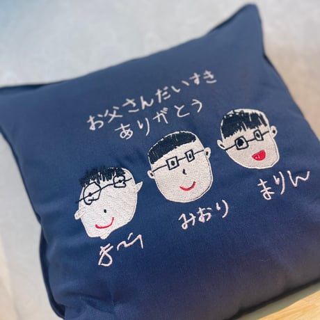 似顔絵クッション