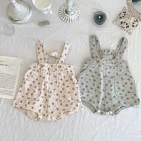 花柄サロペット