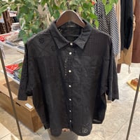 【142-102N】【ﾌｸ】※ﾚｰｽ刺繍ﾊﾟｯﾁﾜｰｸ半袖ｼｬﾂ