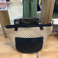 【123-102N】模様編みスクエアBAG