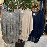 【136-102N】Vネックドルマンプルオーバー