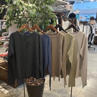 【130-102N】しのばせ接結配色トップス