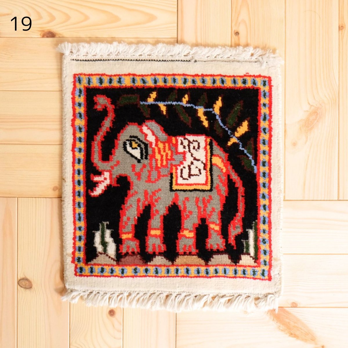 手織り絨毯 インド シルク 30x30cm 19～22 | インド雑貨のお店