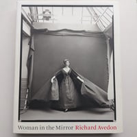 【古本】Woman in the Mirror
