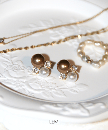 Brown Pearlピアス