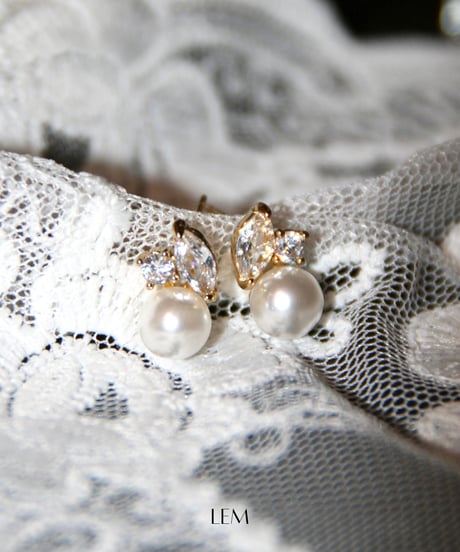 Marquise Pearlピアス/イヤリング