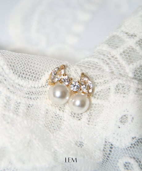 Marquise Pearlピアス/イヤリング