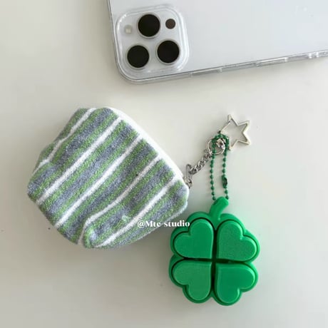 クローバー🍀キーボードクリッカーチャーム/キーボード/キーキャップ/キーホルダー