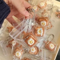 目玉焼き🍳トーストキーホルダー/チャーム