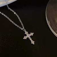 キラキラジルコニアクロスネックレス