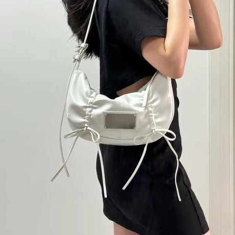 ギャザーリボンプレートショルダーバッグ