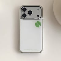ワンポイントクローバー🍀iPhoneケース