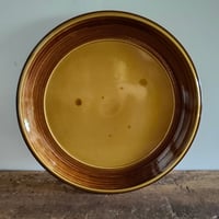 ブラウンの大皿／1