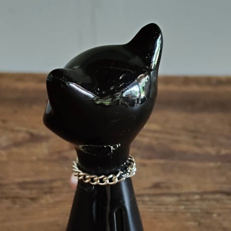 黒猫の貯金箱