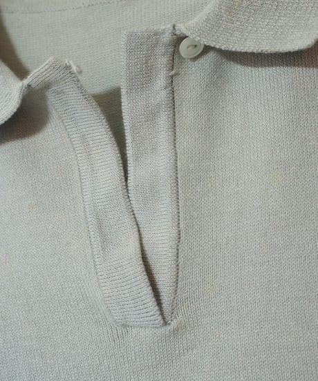 light gray perforation tops