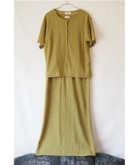 green pleats one-piece set up