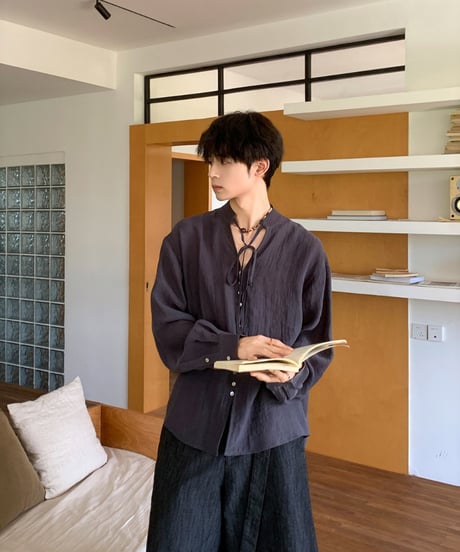 VEILTIE NECK SHIRT