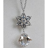 天使の卵　雪の結晶ペンダント2