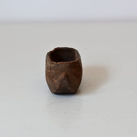 フランス　古い小さな木靴のオブジェ（片方のみ）　W:9cm