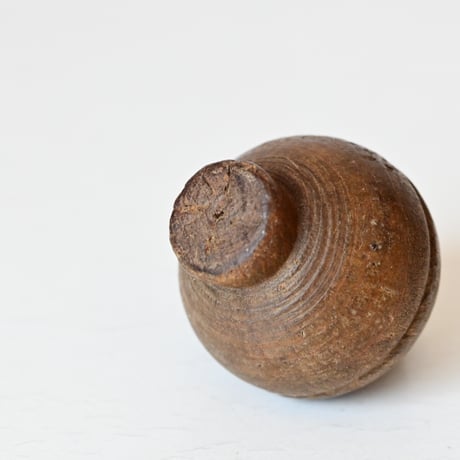 フランス　古い小さめの独楽　H:5.4cm
