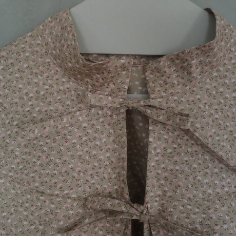 Tiny Floral 3WAY BLOUSE - gentle pink greige