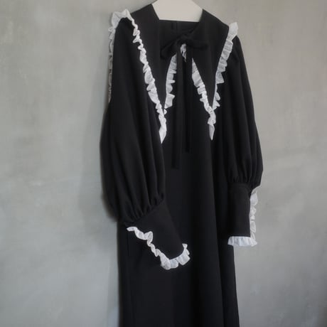MAYBE I’M A WIZARD? DRESS - raven black