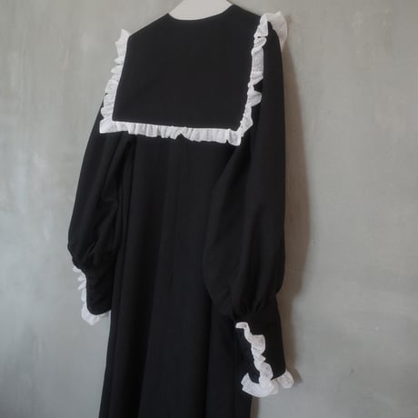 MAYBE I’M A WIZARD? DRESS - raven black