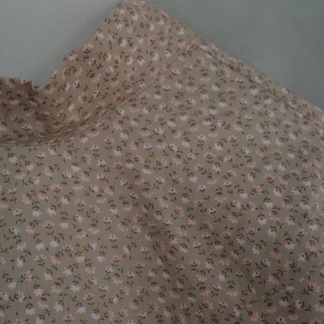 Tiny Floral 3WAY BLOUSE - gentle pink greige